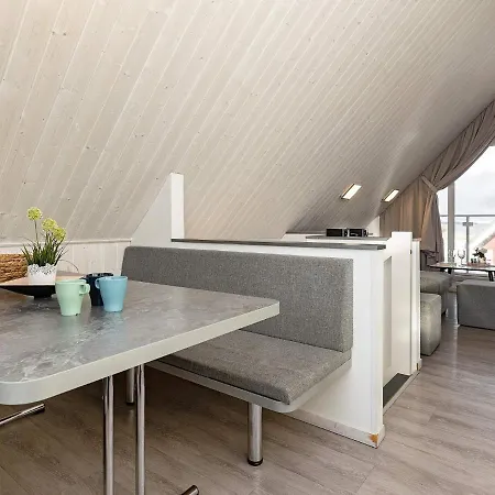 Two-bedroom In 17 * Wendtorf